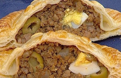 EMPANADA CARNE SALADAS